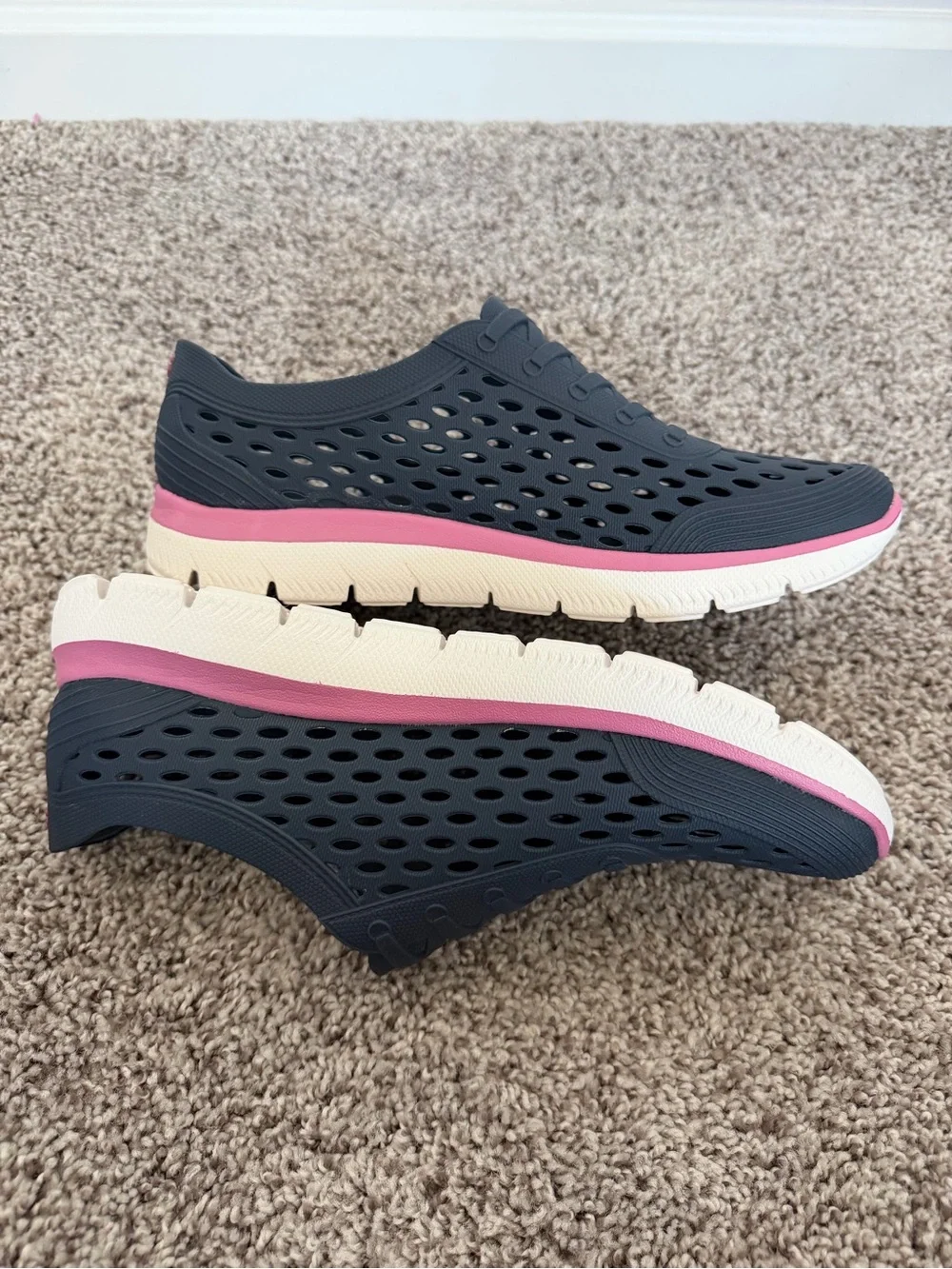 Skechers Foamies Cali Gear Water Shoes Slip On Navy Blue Pink Women's Size 9
